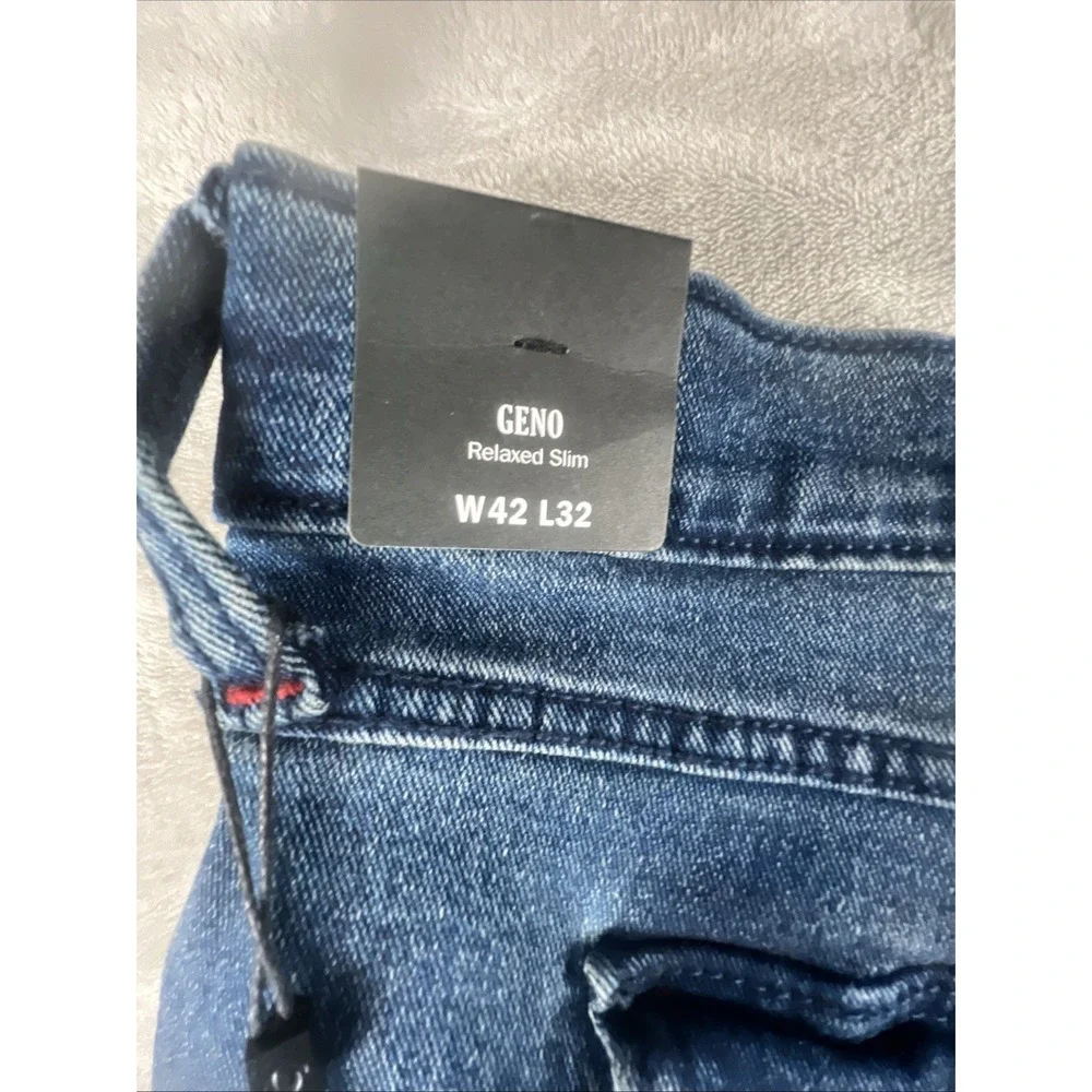 True Religion World Tour Jean Men 42x32 Geno Big Flap Relaxed Denim Red ‎ Stich